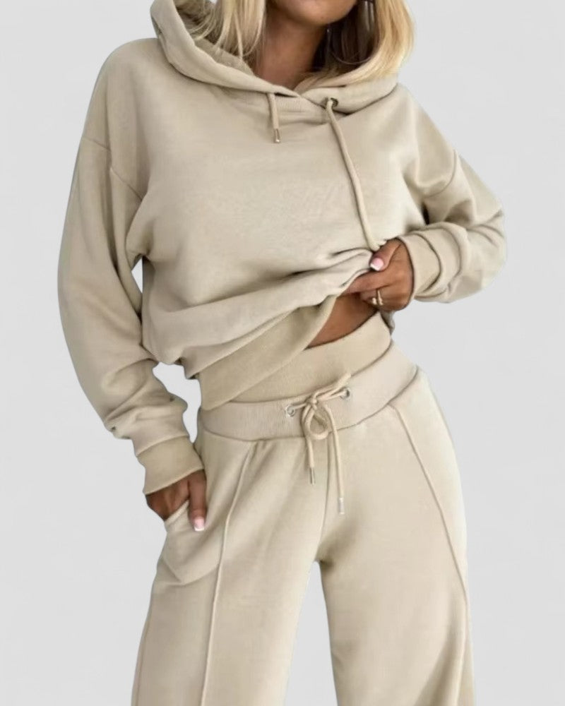 Women’s Two Piece Hoodie Tracksuit Set with Wide Leg Pants