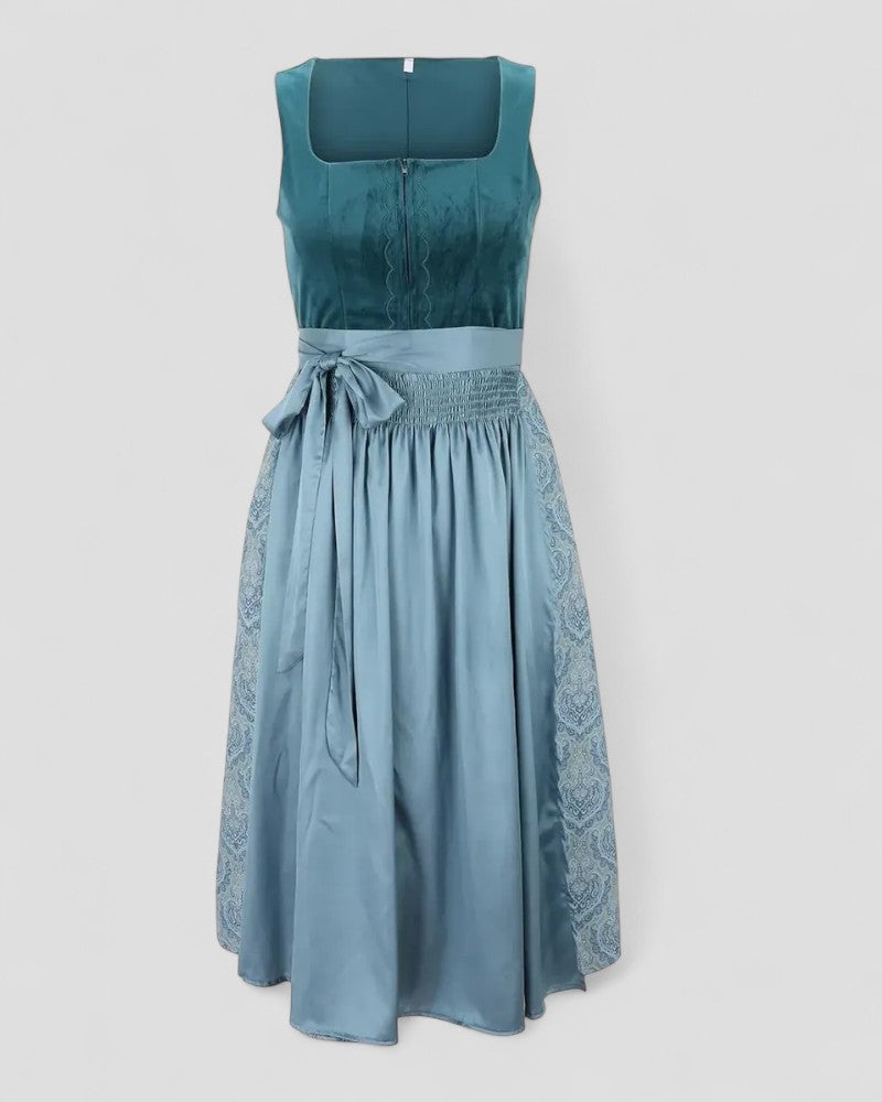 Traditional Bavarian Dirndl Dress with Apron for Women